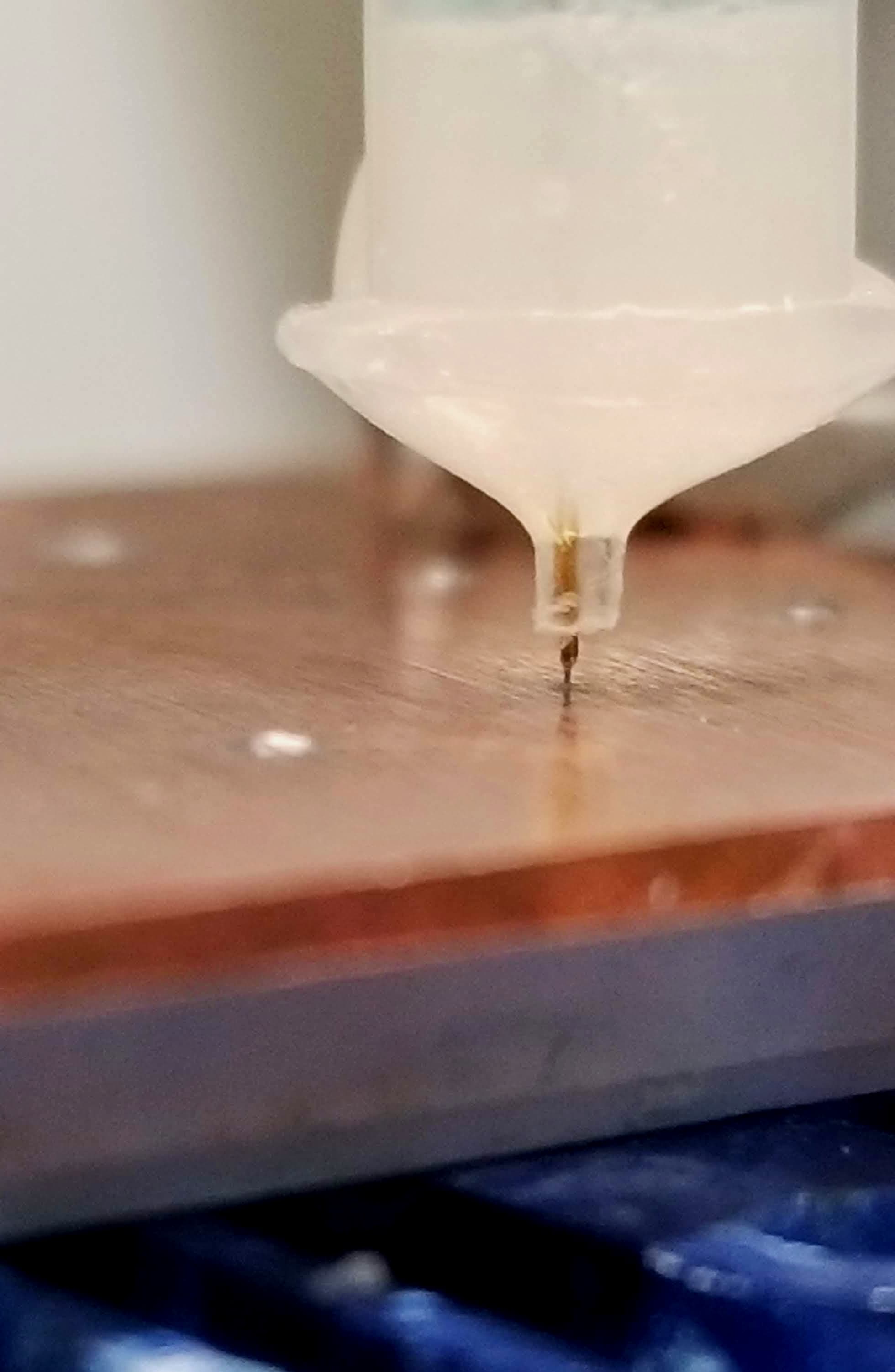 Localized electrodeposition experiment